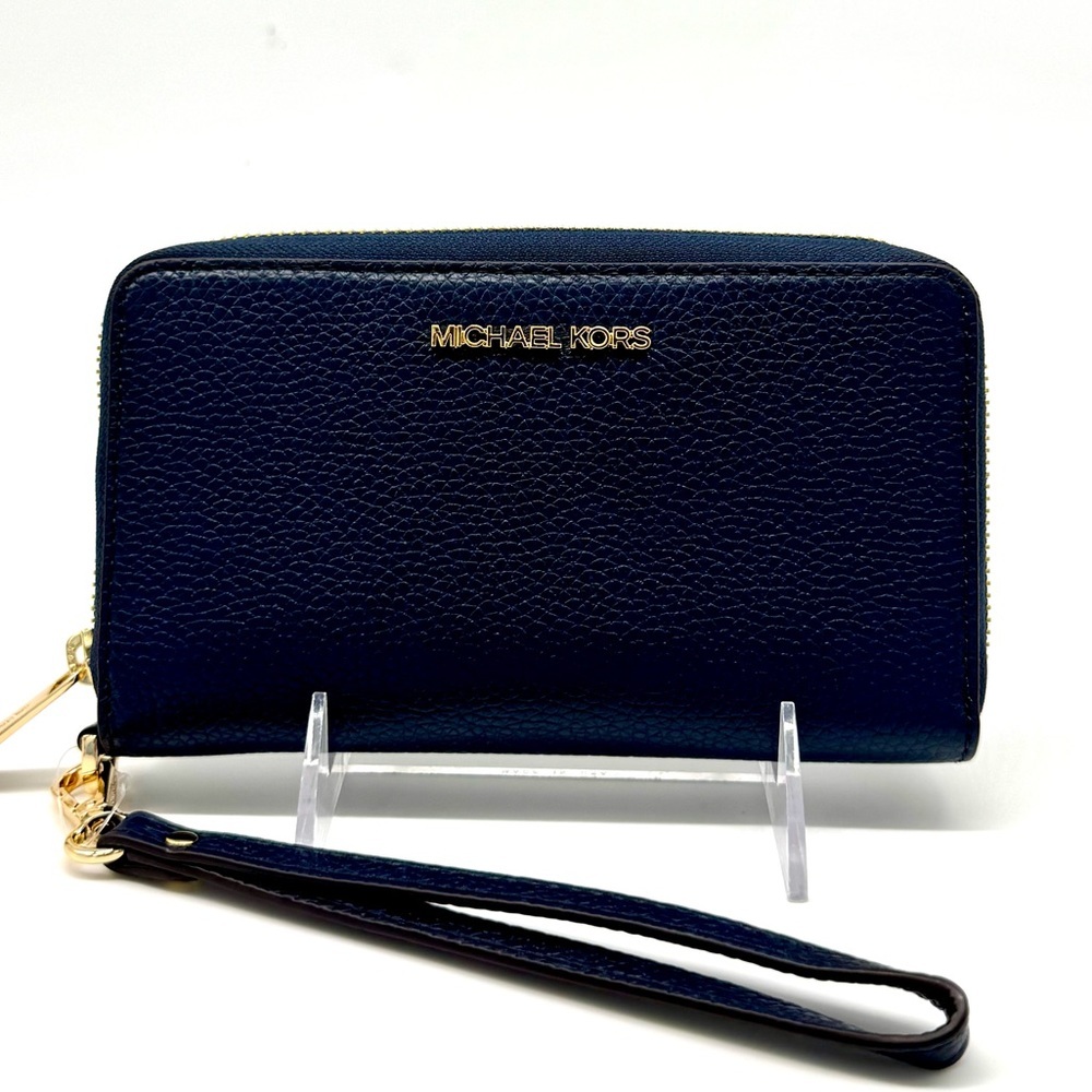 Michael Kors Jet Set Travel Flat MF Phone Case Wallet Navy Blue